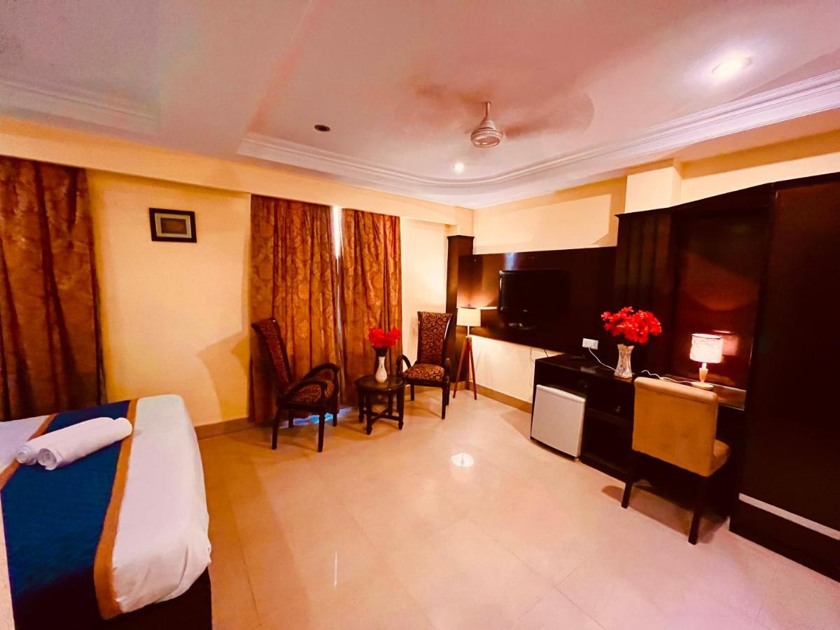 Hotel Reo Twist, Haridwār Екстериор снимка