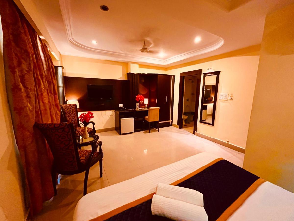 Hotel Reo Twist, Haridwār Екстериор снимка