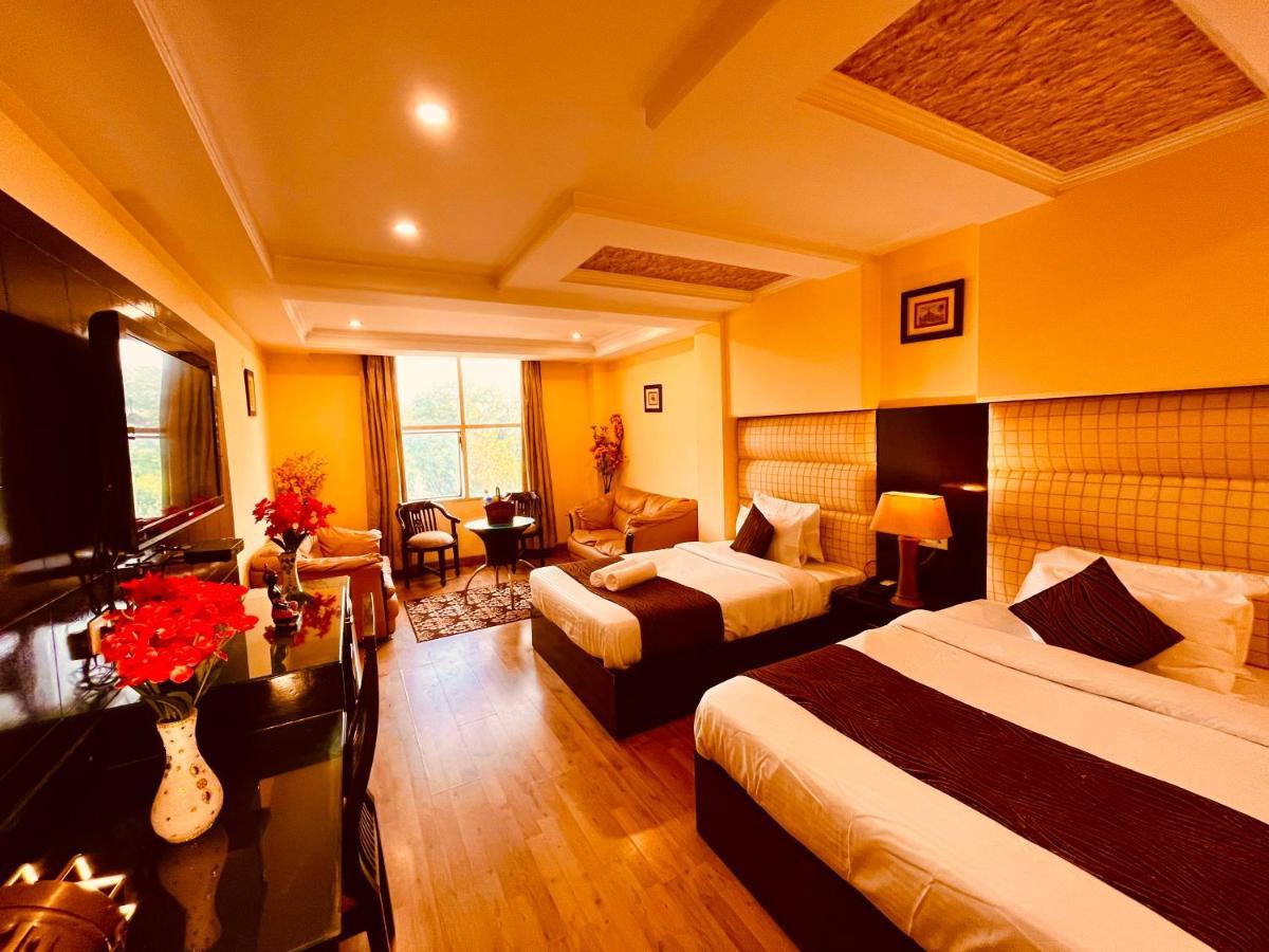 Hotel Reo Twist, Haridwār Екстериор снимка